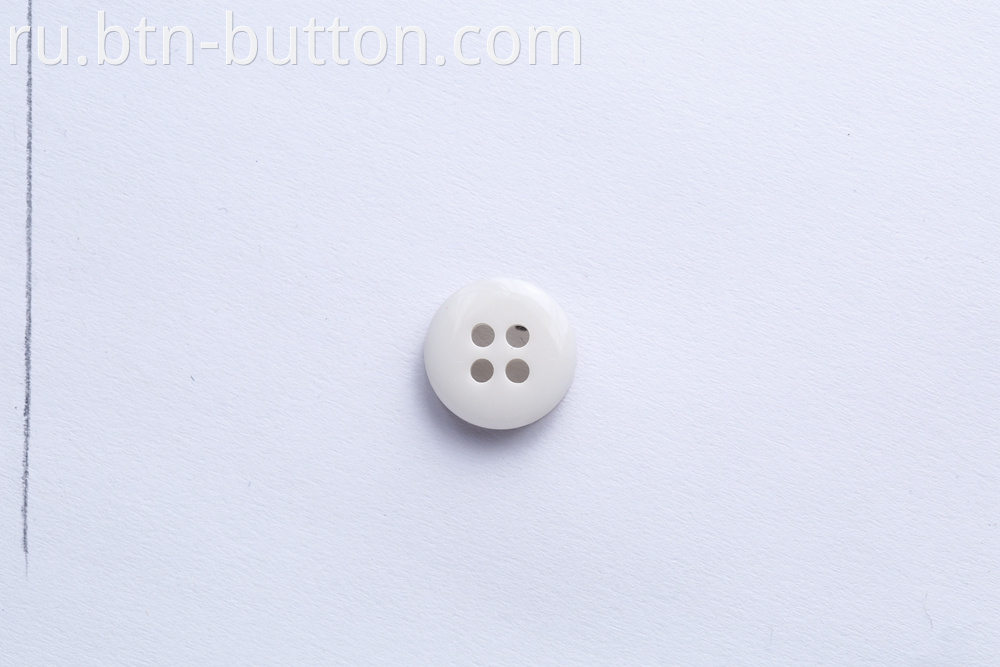 Womian color pink transparent button